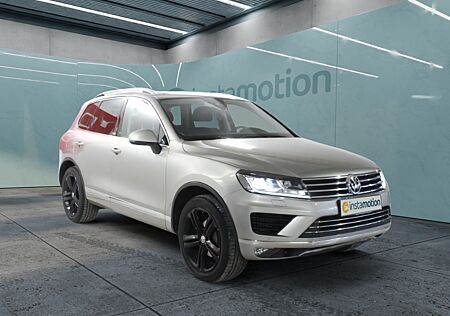 VW Touareg 3.0 TDI 4Mo. Executive Edition 20 AHK ACC LUFT STAND