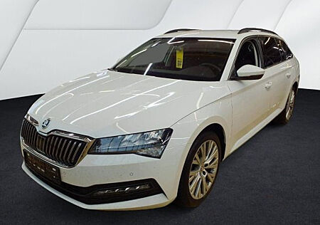 Skoda Superb Combi 2.0 TDI DSG Ambition Navi AHK Dig.Cockpit Kamera LED