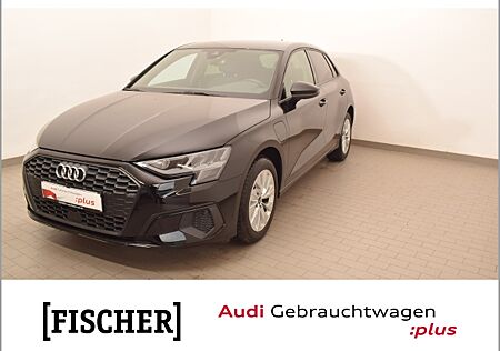 Audi A3 40TFSI e S-tronic LED DAB SHZ PDC hinten