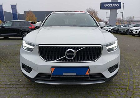 Volvo XC 40 XC40 D3 Geartronic Momentum Pro|NAVI|SHZG|LED|