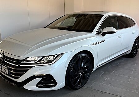 VW Arteon Shooting Brake R-Line 2.0 TDI DSG Pano/Le