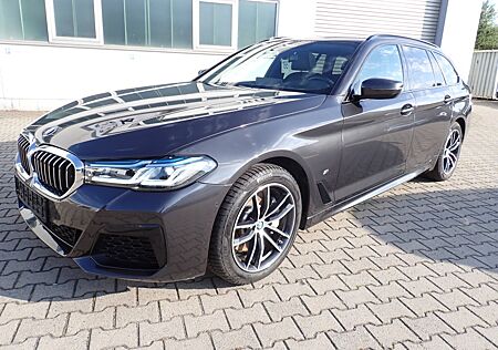 BMW 530 i Touring M Sport*UPE 80.990*Pano*HeadUp*