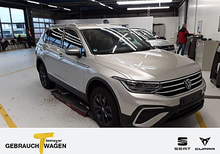 VW Tiguan Allspace 2.0 TDI DSG MOVE 7-SITZE NAVI AHK behMFL