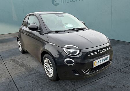 Fiat 500E e neuer Action Automatik Komfort,- Radio & Winter-Paket