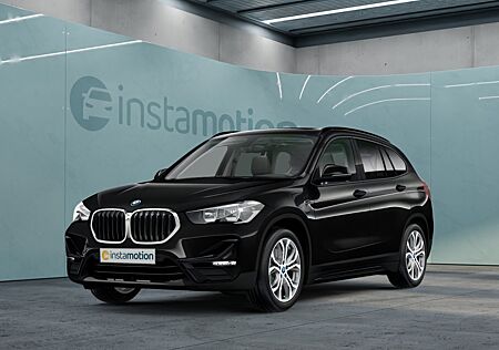 BMW X1 xDrive25e Sport Line Panodach Navi Memory Sitze LED ACC El. Heckklappe