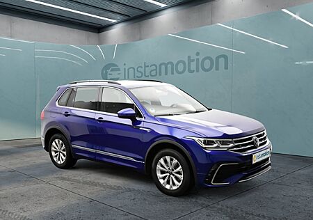 VW Tiguan 2.0 TDI DSG R-Line HeadUp/Matrix/Stand/AHK