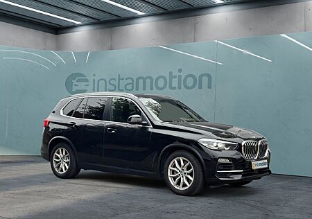 BMW X5 xDrive 45e/ 3 Zonen Klima / 1. Hand / CarPlay