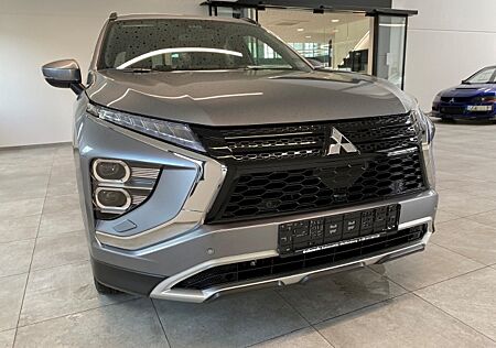 Mitsubishi Eclipse Cross Plug-In Hybrid 4WD Select NAVI KAM