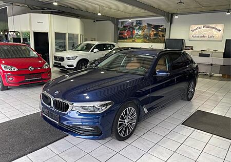 BMW 540 5er Touring i xDrive Sport Line Line3,0 L...