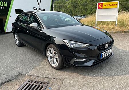 Seat Leon ST FR 1.5L TSI DSG*Navi/LED/SHZ/Kamera uvm.