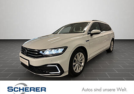 VW Passat Variant GTE 1.4 eHybrid DSG, Navi, Sitzh., el. Klappe, Kamera