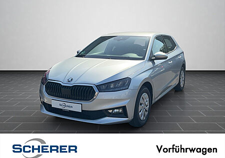 Skoda Fabia Selection 1,0 TSI, LED, Sitzheizung, Verkehrszeichenerkennung,