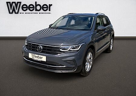 VW Tiguan Life 4Motion Panodach AHK Navi LED PDC