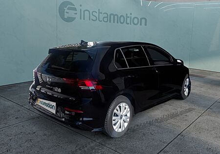 VW Golf VIII R-Line 1.5 eTSI 110 kW DSG Black Style