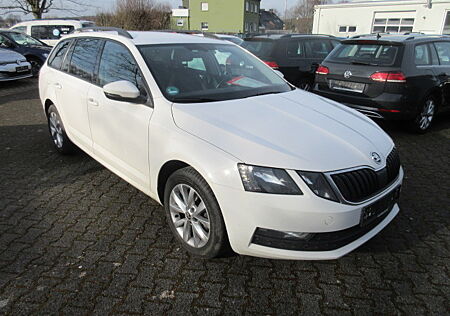 Skoda Octavia Combi Tour 2.0 TDI NAVI AHK ALU APS SITZ