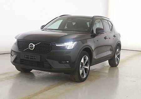 Volvo XC 40 XC40 B4 B DKG Plus Dark