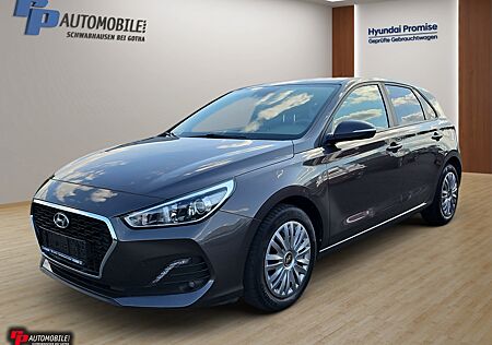 Hyundai i30 1.4 Sonderkontingent Navi (MJ19)