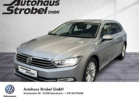 VW Passat Variant 1.5 TSI DSG Highline R-Line AHK ACC Navi LED Park Ass. Alcantara