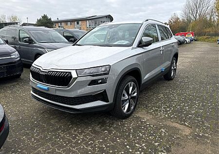 Skoda Karoq Selection KAMERA+EL.HECKKL.+SHZ+ACC+LED...