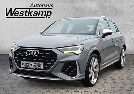 Audi RS Q3 RS-Abgasanlage Panodach Leder-Feinnappa