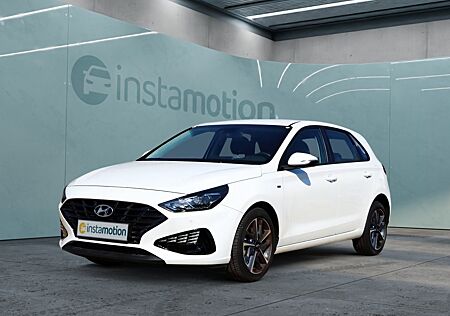 Hyundai i30 1.5 T-GDI EU6d Trend 48V 160PS Navi SHZ PDC