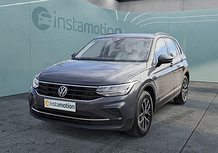 VW Tiguan 2.0 TDI Life DSG+AHK+RFK+NAV+GJR+ACC+LED