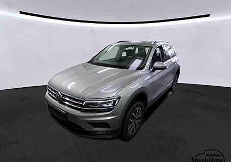 VW Tiguan Comfortline 2.0TDI DSG LED NAV AHK ACC SHZ