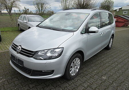 VW Sharan Comfortline 2.0 TDI DSG 4MOTION NAVI XENO