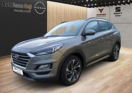 Hyundai Tucson 1.6 Premium Automatik 4WD *LEDER*NAVI*360