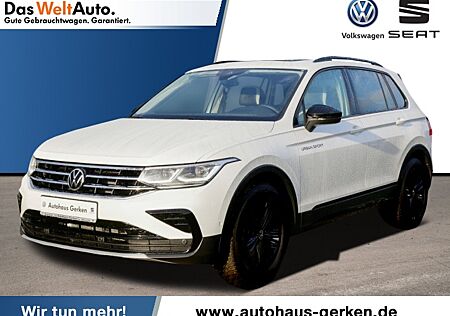 VW Tiguan 1.5 TSI Urban Sport ACC PANO NAVI LED SHZ