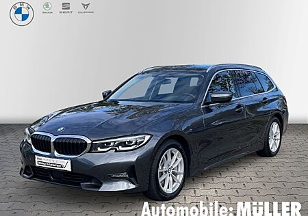 BMW 330 i Touring Sport Line*AHK*RFK*Panoramadach*DAB*