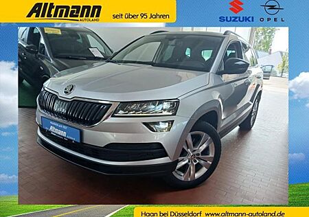 Skoda Karoq Style 4x4 AHK Navi Sound LED ACC beh Front