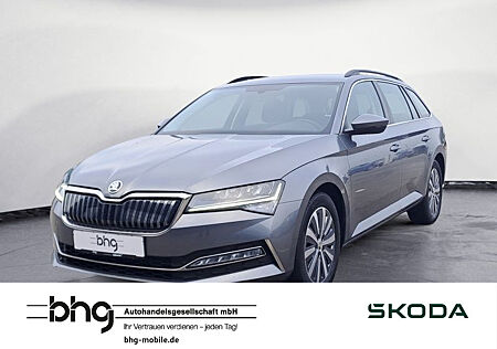 Skoda Superb Combi 1.4 TSI iV DSG Kamera Virtual DCC