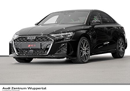 Audi RS3 LIMOUSINE B&O-Head-up -Pano-Naht in Grün