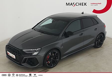 Audi RS3 Sportback RS-AGA Pano Black Design Rot ACC B