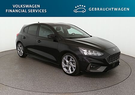 Ford Focus ST-Line 2.3 EcoBoost 206kW 6-Gang 5 Sitze 4 Türen