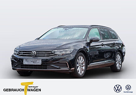 VW Passat Variant 1.4 eHybrid DSG GTE PANO KAMERA VIRTUAL LED