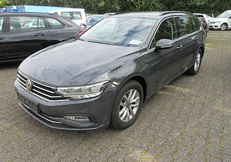 VW Passat Variant Business 1.5 TSI DSG NAVI KAMERA