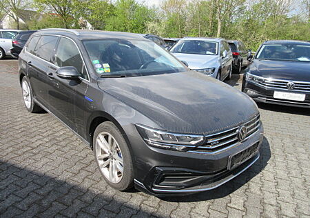VW Passat Variant GTE 1.4 eHybrid NAVI AHK LEDER KA
