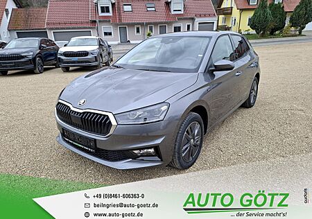 Skoda Fabia Drive AHK-Vorb.*Navi Ãber SmartLink*DAB*VZE*LED*Tempomat*SmartLink*DigiCockpit*Kamera*Kessy*Freispr.*Sitzheiz*PDC*vo+hi*Alu*LichtAssist*SpurAssist*Connect*Sunset*ZV-Funk*4xEFH*Nebel*Armlehne*Metallic