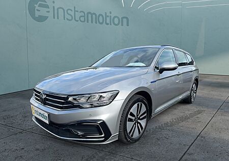 VW Passat Variant 1.4 TSI Plug-In Hybrid EU6d GTE AHK-klappbar Navi Massagesitze LED Sperrdiff.