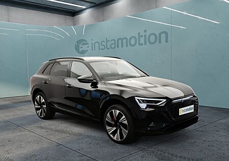 Audi Q8 55 e-tron quattro S line