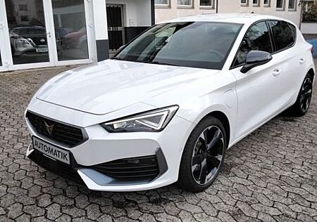 Cupra Leon 1,4 e-Hybrid DSG ACC LED NAVI KAMERA