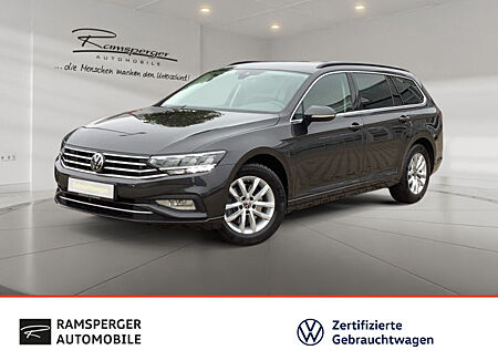 VW Passat Variant 1.5 TSI DSG Business ACC LED Navi