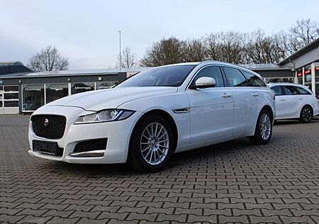 Jaguar XF E-Performance 163PS Pure Sportbrake