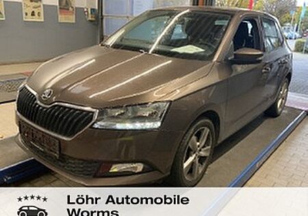 Skoda Fabia 1.0MPI Active DAB SOUNDSYS EINPARKH SITZH