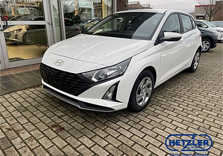 Hyundai i20 Select 1.2 EU6e Navi Apple CarPlay Android Auto Musikstreaming DAB Spurhalteass.