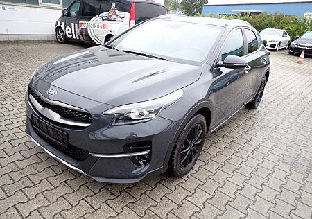 Kia XCeed 1.5 T-GDI Gold*Navi*Kamera*JBL*LED*