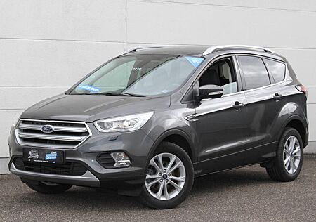 Ford Kuga 1.5 EB Titanium Xenon Navi Kamera