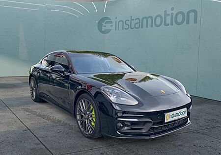 Porsche Panamera 4 E-Hybrid Platinum Edition | InnoDrive